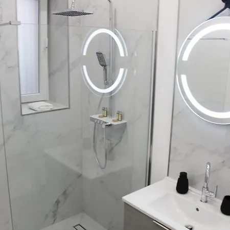 Ruhrapartments #naehe A40 #zentral #fastwifi #perfekt Fuer Paare Und Geschaeftsreisen * Bochum